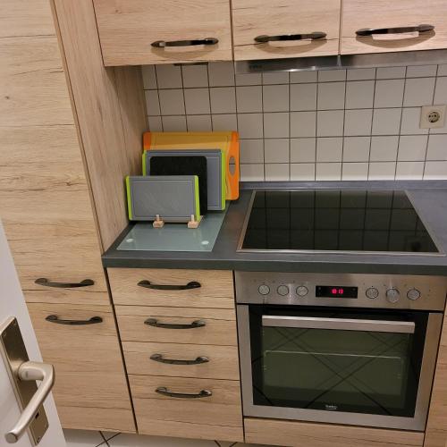 Schönes 2-Zi. App. 55 qm - voll möbliert - citynah (Schones 2-Zi. App. 55 qm - voll mobliert - citynah) in 埃爾姆斯霍恩