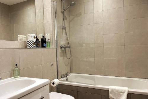 23 Henderson MODERN 1 BED LEITH TRAM STATION Edinburgh, Édimbourg (photo 5)