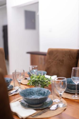 Cozy 1BR Apartment in Trendy Neighborhood