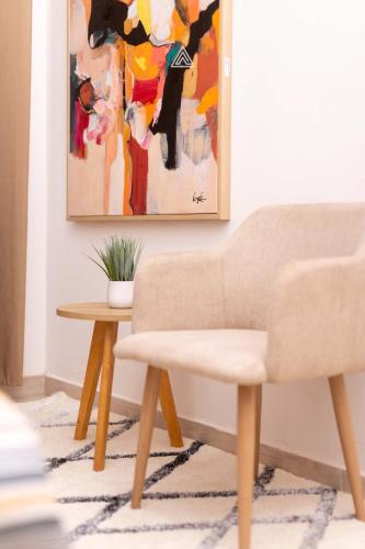 Cozy 1BR Apartment in Trendy Neighborhood