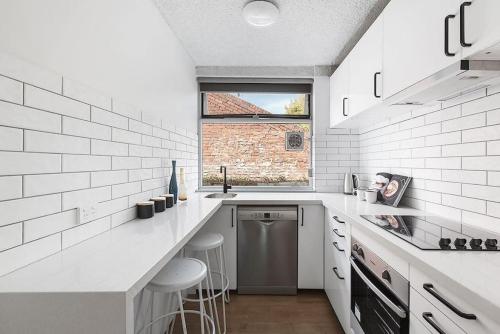 Bright, Stylist apartment in Richmond Terrace, Melbourne (photo 7)