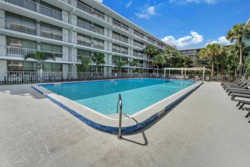 Modern Suite 7 Mins to Disney World and Universal