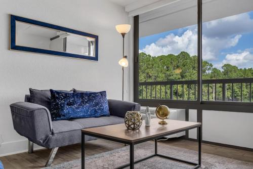 Studio Escape 7 Mins to Disney World and Free parking in Kissimmee, USA