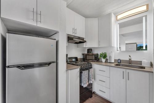 Studio Escape 7 Mins to Disney World and Free parking in Kissimmee, USA