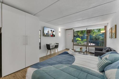 Relaxing Studio 7 Mins to Disney and Free Parking in Kissimmee, USA