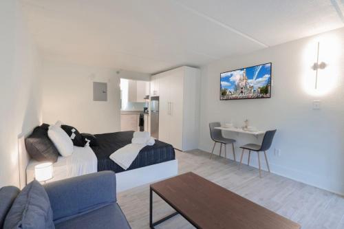 Stay 7 Mins from Disney World and Free Parking in Kissimmee, USA