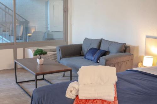 Comfy Studio 8 min to Disney World and Free Parking in Kissimmee, USA