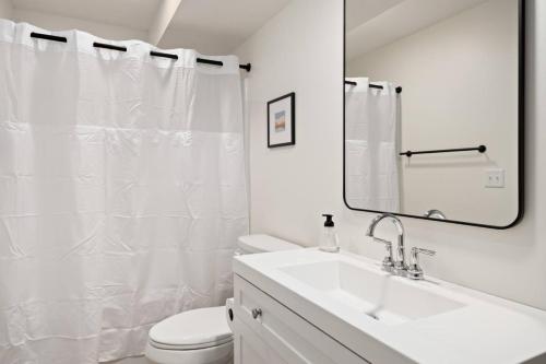 The Silo 4 - 1BD Cozy Retreat The Silo 4 - 1BD Cozy Retreat