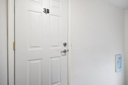 Urban 1BD moments away from DT Peoria Urban 1BD moments away from DT Peoria