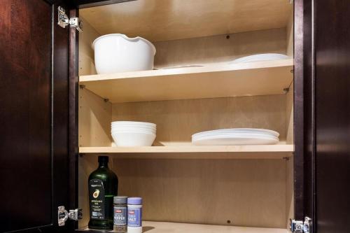 Urban 1BD moments away from DT Peoria Urban 1BD moments away from DT Peoria