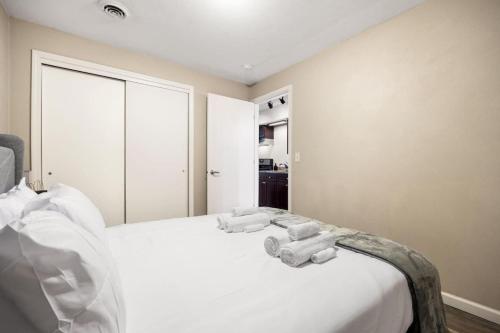 Urban 1BD moments away from DT Peoria Urban 1BD moments away from DT Peoria