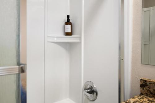 the susan - a cozy, comfy 1bd suite the susan - a cozy, comfy 1bd suite