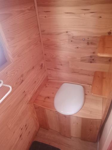 Fürdőszoba, Roul'om in Habere-Poche