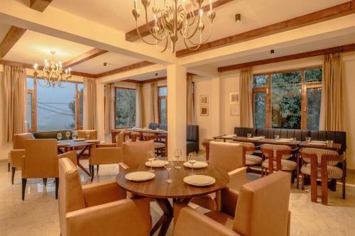 Restaurant, The Panorama Retreat, Manali in Vashist