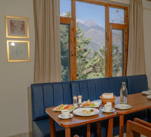 Restaurant, The Panorama Retreat, Manali in Vashist