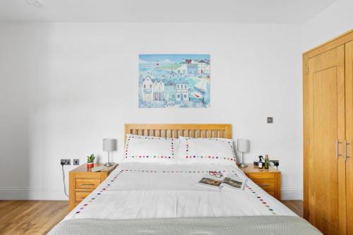 10 At The Beach Torcross - image 7