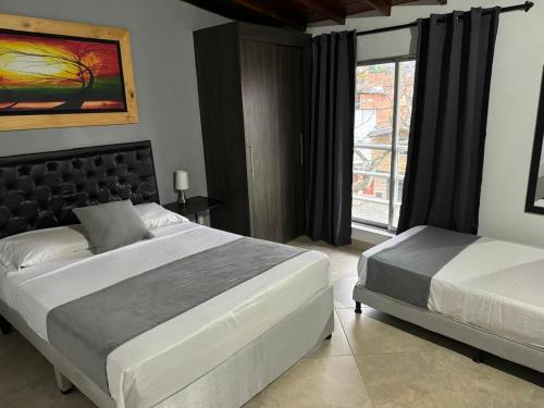Double Room image 1