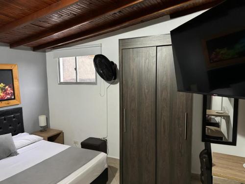 Double Room image 1