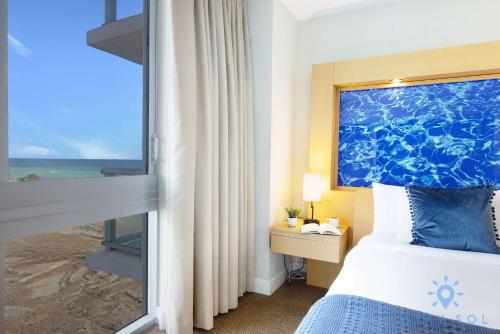 1BR Apartment with Ocean View in Sunny Isles Beach, USA