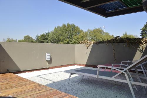 Cute Amazing Coyoacan Loft with Rooftop Lounge Smart TV in Mexico City, Mexico