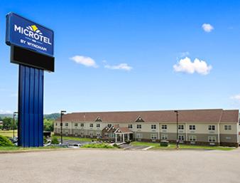 Microtel Inn & Suites By Wyndham Mineral Wells/Parkersburg