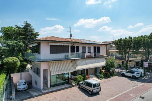 المنظر الخارجي, Appartamenti America in لوجانا دي سيرميوني