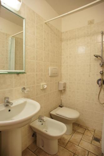 Albergo La Rocca - image 7