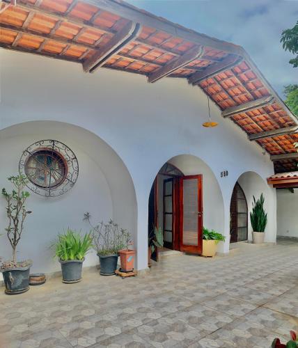 Casa Sol Ubatuba - Suítes no Centro de Ubatuba