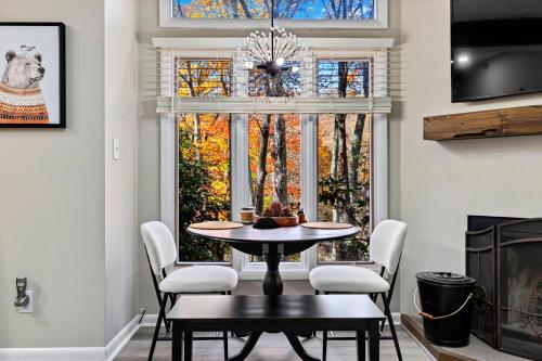 . Laurelwood 44 with Wintergreen Advantage