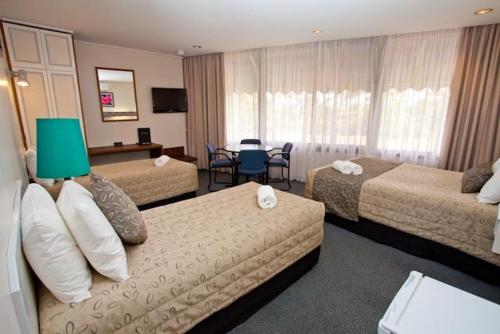 Connells Motel & Serviced Apartments Set in a prime location of Gippsland Region, Connells Motel & Serviced Apartments puts everything the city has to offer just outside your doorstep. The property offers a high standard of service and a