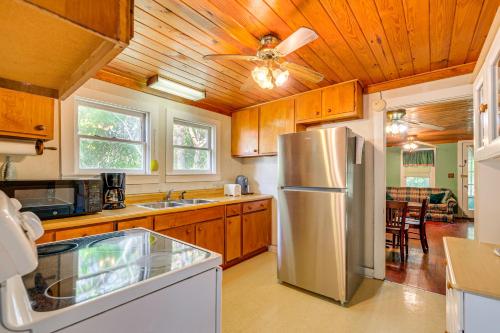Floral City Vacation Rental about 1 Mi to Boat Ramp! in Floral City, USA