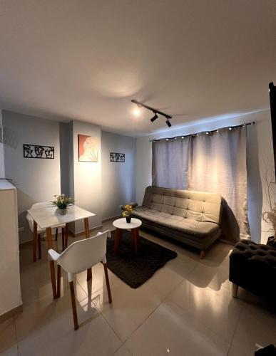 Hermosos Apartamentos con excelente ubicacion - image 2
