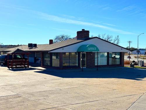 Westerner Motel in เชดรอน (เนแบรสกา)