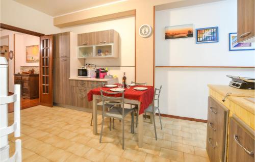 Three-Bedroom Apartment image 5