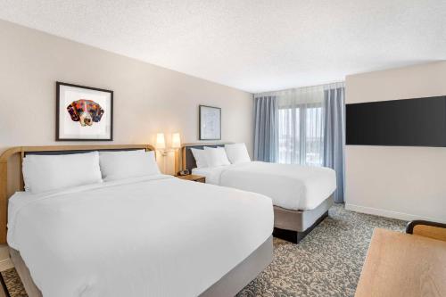 Studio Two Queens room in Sonesta ES Suites San Antonio Downtown Alamo Plaza