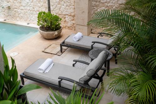 614643202 Casa Tavera- Adults Only