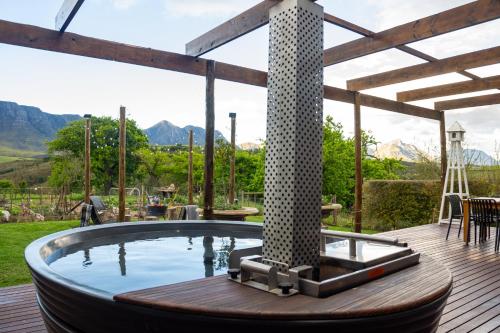 Kolam air panas, Sionsberg Farmstay in Riversdale