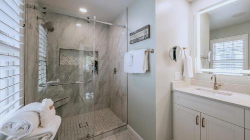 Brisa Fresca by Last Key Realty - image 4