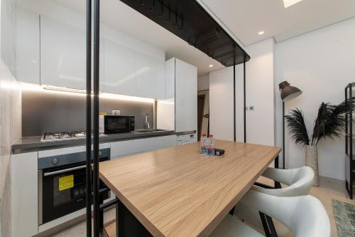 Downtown Studio Sterling WEST, Dubaj (zdjęcie 10)