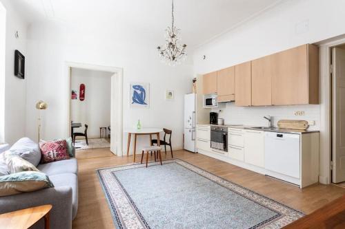 Central 2 Bedroom 2 Full Bathroom Executive Suite, Helsinki (photo 3)