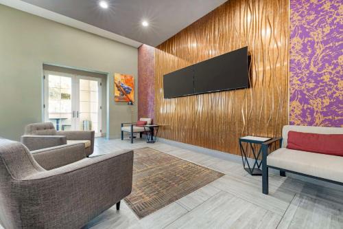 Best Western Plus Temecula Wine Country Hotel & Suites in Temecula, USA