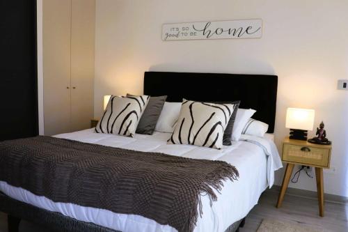 HOM Centrico y Moderno Depto 2D2B 3PAX Santiago