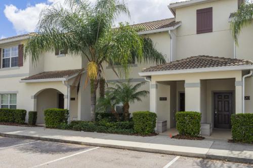 4 Beds Beautiful Themed Rooms10 Minutes Disney in Kissimmee, USA