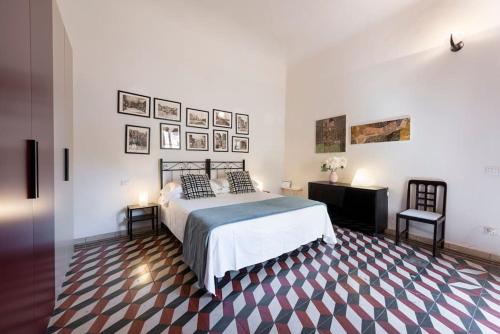 Live like a Florentine next to Santa Croce Square, Florenz