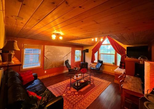 The Cozy Corner in Centre Wellington (ON)