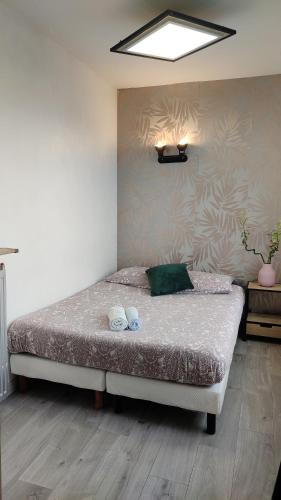 36 Dajot Boutique Apartment - 70 in Melun
