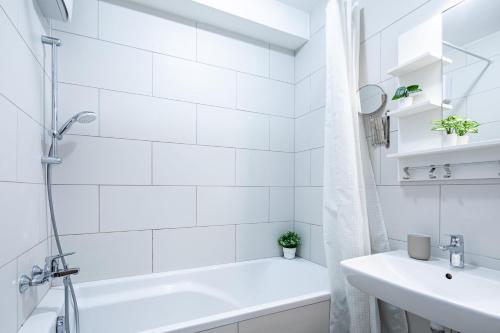 Apartment image 10