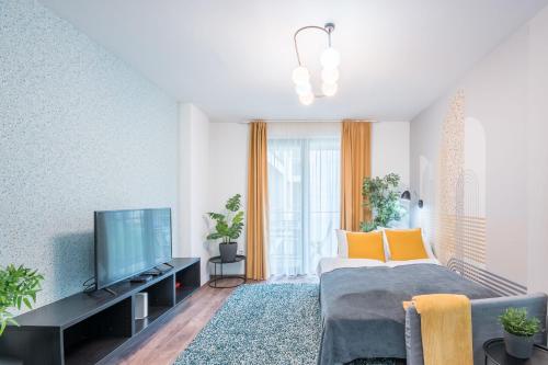 Very Central - Free Parking - Sunny Balcony - image 10