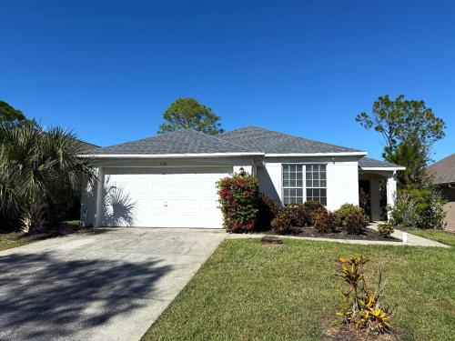 Southern Dunes - Golf Course Views Villa in Haines City, USA