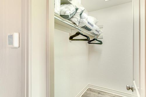 Near Skiing Mtn-View Getaway in Eagle! Near Skiing Mtn-View Getaway in Eagle!